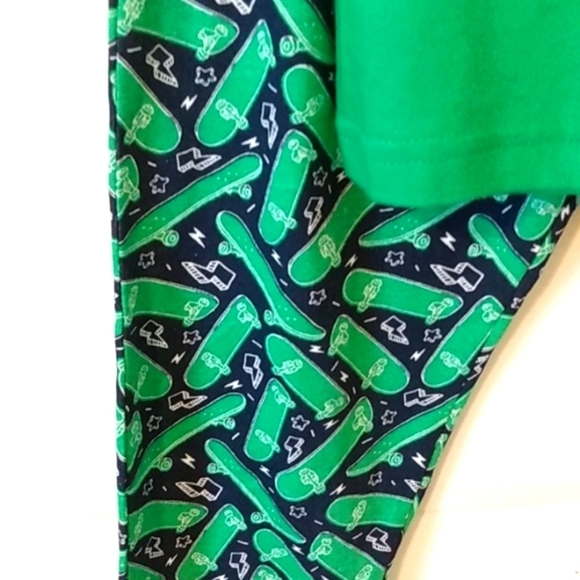 BOYS PAJAMA PANTS & SHORT SLEEVE SLEEP SHIRT 2-PIECE SET SIZE 4-5 NWT - Picture 3 of 5